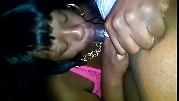 Ana foxxx pleasuring cantik latina karo dheweke ibu